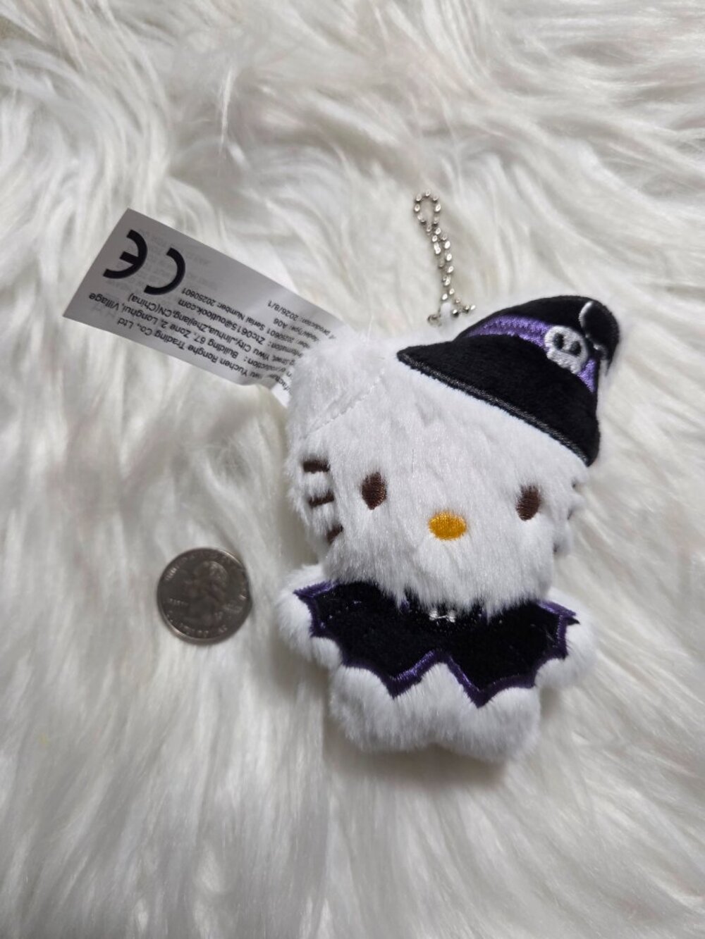 Hello Kitty Bat Plush Keychain - Picture 3 of 5